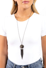 Load image into Gallery viewer, Tassel Tenure - Black Gunmetal Necklace