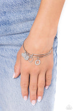 Load image into Gallery viewer, Making It INITIAL - Silver - O Bracelet
