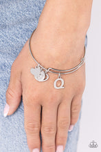 Load image into Gallery viewer, Making It INITIAL - Silver - Q Bracelet