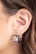 Load image into Gallery viewer, Setting the STAR High - Silver Hinge Hoop Earrings