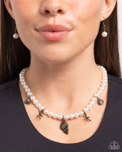 Load image into Gallery viewer, Beachcomber Beauty - Brass Necklace