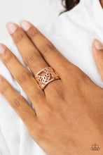 Load image into Gallery viewer, Farmhouse Foliage - Rose Gold Ring