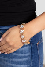 Load image into Gallery viewer, Premium Perennial - Gold Bracelet