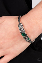 Load image into Gallery viewer, Vogue Vineyard - Green Bracelet