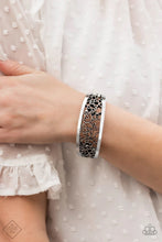 Load image into Gallery viewer, Vine Garden - Silver Bracelet