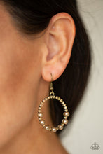 Load image into Gallery viewer, Glowing Grandeur - Brass Earrings
