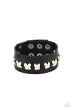 Load image into Gallery viewer, Metro Mustang - Black Snap Bracelet