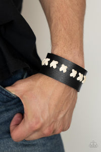Metro Mustang - Black Snap Bracelet
