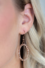 Load image into Gallery viewer, Bend OVAL Backwards - Copper Necklace