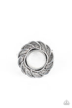 Load image into Gallery viewer, Gardenia Glow - White Ring