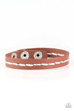 First Class TRAVELER - Brown Snap Bracelet