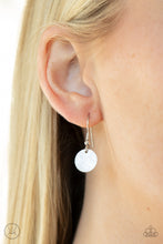 Load image into Gallery viewer, Reflection Detection - Silver Choker Necklace