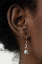 Load image into Gallery viewer, Seaside Shimmer - Blue Necklace