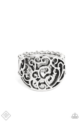 Dreamy Date Night - Silver Ring