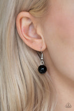 Load image into Gallery viewer, Hollywood HAUTE Spot - Black Necklace